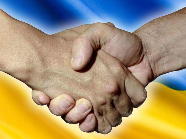 Голова політичної партії «Громадянський Союз» Едуард Єрьоменко та голова громадської організації «Добровольчий Альянс» Євгеній Тадеушевич Пташник підписали меморандум про спільну діяльність і співробітництво